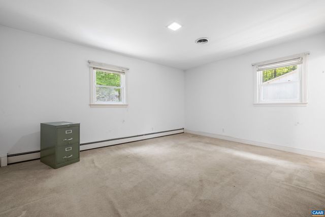 5662 LAUREL RIDGE RD, Ruckersville, VA 22968