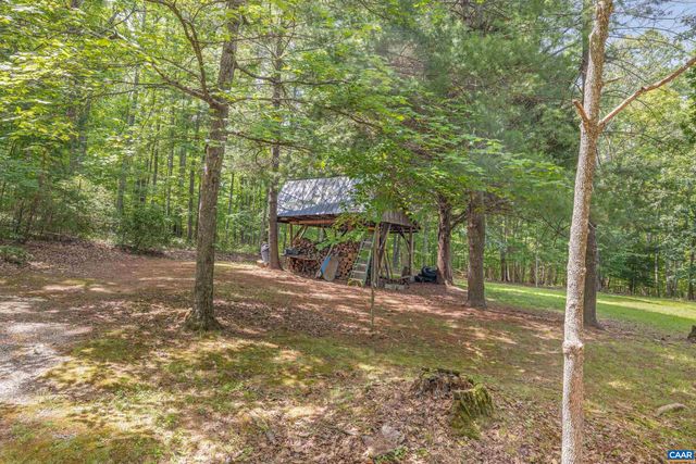 5662 LAUREL RIDGE RD, Ruckersville, VA 22968