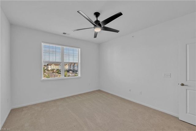 1732 Dromolin Dr Ste 305, Virginia Beach, VA 23456