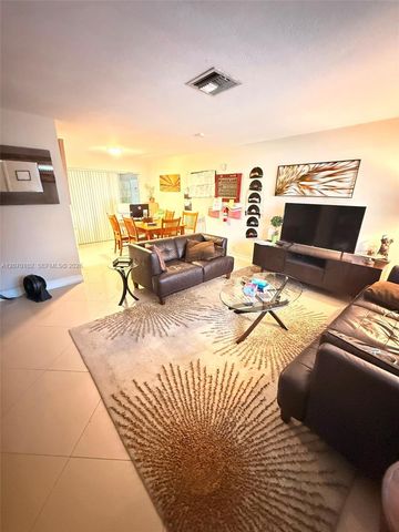 502 Ibis Drive, Delray Beach, FL 33444