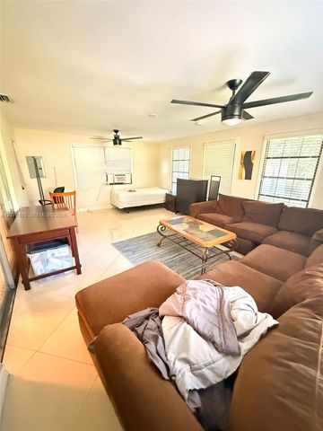 502 Ibis Drive, Delray Beach, FL 33444