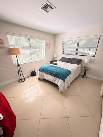 502 Ibis Drive, Delray Beach, FL 33444
