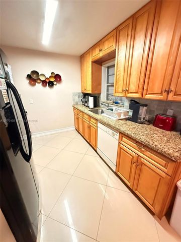 502 Ibis Drive, Delray Beach, FL 33444