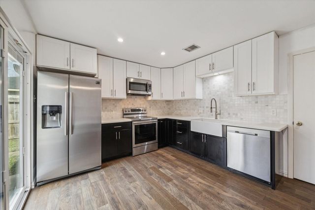 2522 Old Fort Road, Sugar Land, TX 77479