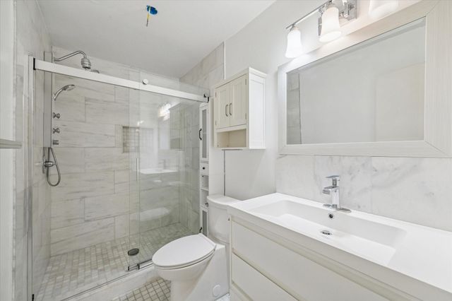 2522 Old Fort Road, Sugar Land, TX 77479