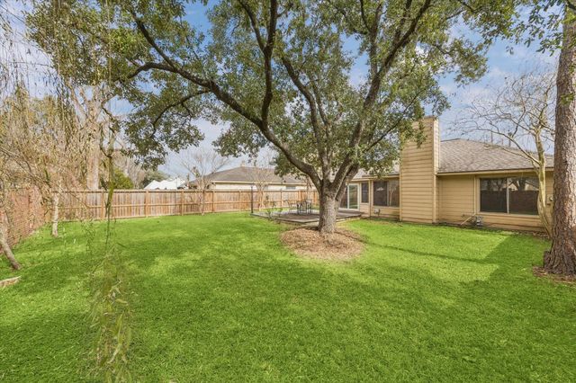 2522 Old Fort Road, Sugar Land, TX 77479