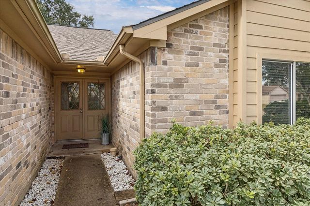 2522 Old Fort Road, Sugar Land, TX 77479