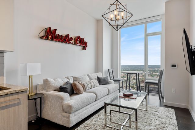 515 Church St Unit 4102, Nashville, TN 37219