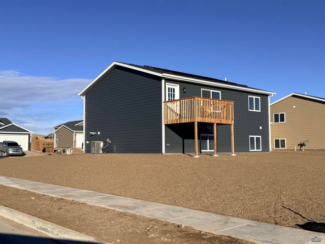 5507 TRAVERSE DR, Rapid City, SD 57703