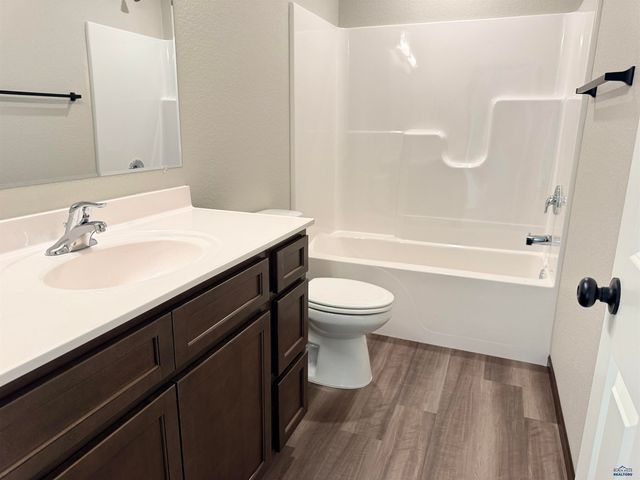 5507 TRAVERSE DR, Rapid City, SD 57703