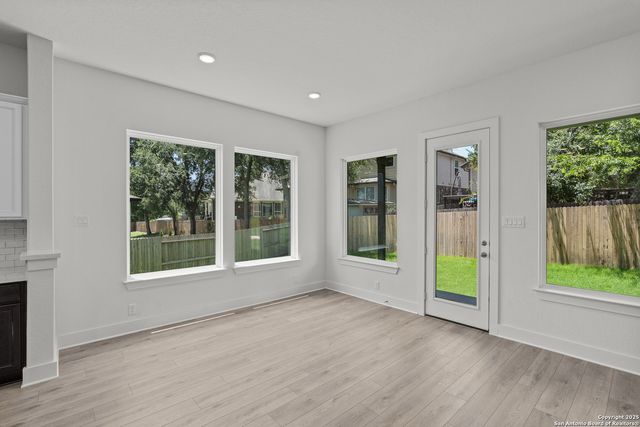 310 Glenwood Ranch, Cibolo, TX 78108