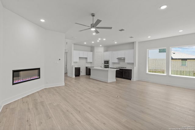 310 Glenwood Ranch, Cibolo, TX 78108