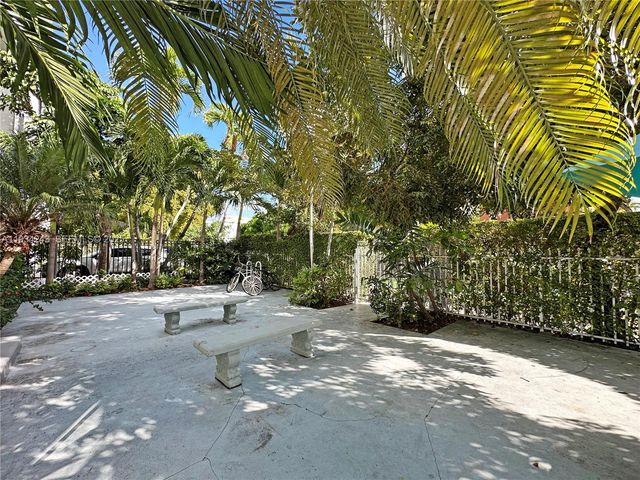 900 Jefferson Ave 5, Miami Beach, FL 33139