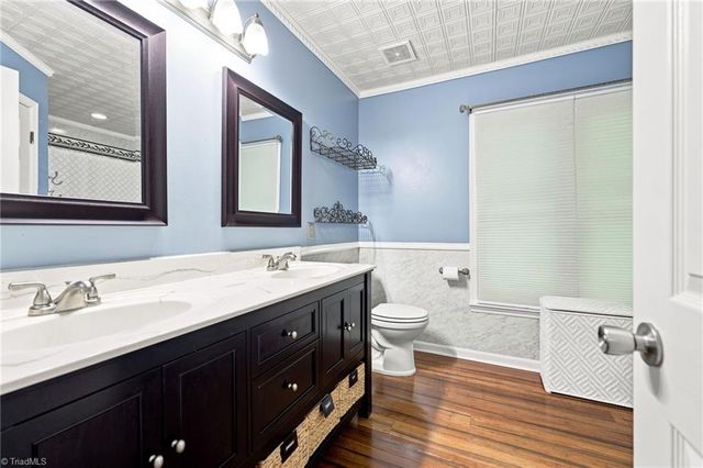 1 Downing Ridge Court, Greensboro, NC 27407