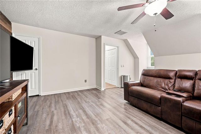 1 Downing Ridge Court, Greensboro, NC 27407