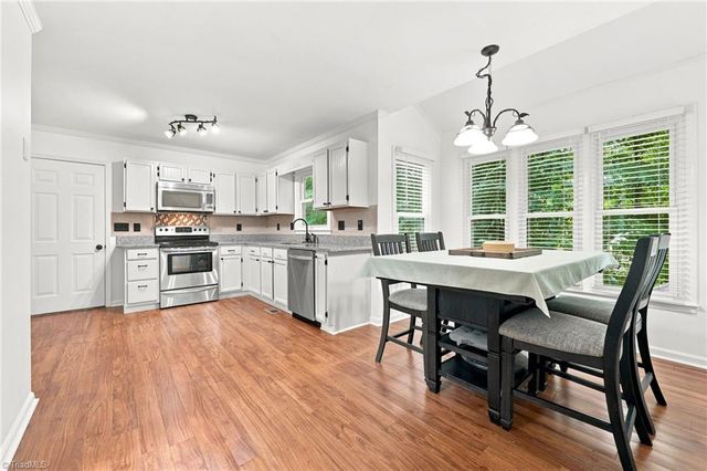 1 Downing Ridge Court, Greensboro, NC 27407