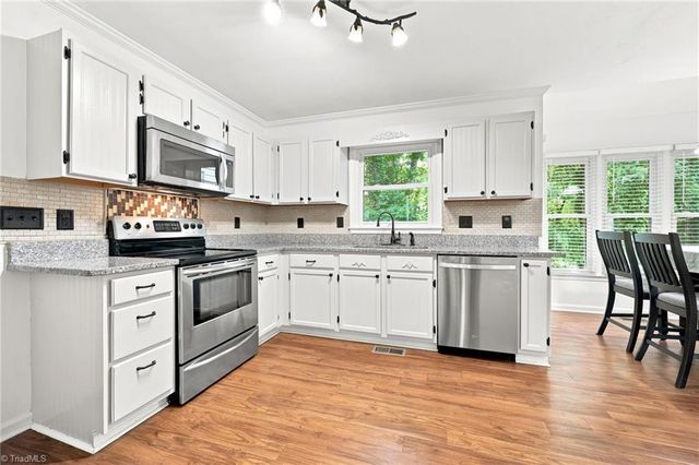 1 Downing Ridge Court, Greensboro, NC 27407