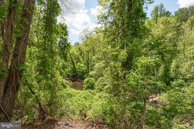 7322 LACKAWANNA DR, Springfield, VA 22150