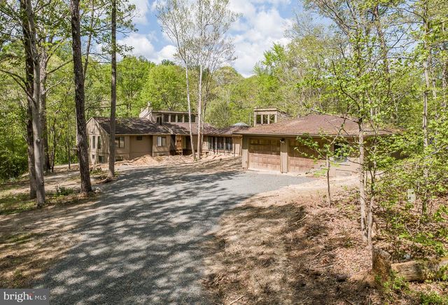 7322 LACKAWANNA DR, Springfield, VA 22150