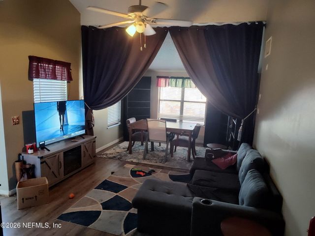 3610 COLLEGE Place, Jacksonville, FL 32205