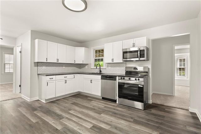 8809 E 71st Terrace, Raytown, MO 64133