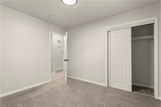 8809 E 71st Terrace, Raytown, MO 64133