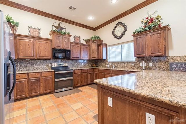 3908 Lark Drive, Mission, TX 78572