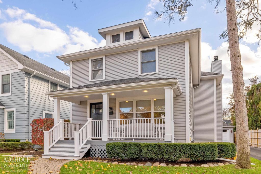 707 Wallace Street, Birmingham, MI 48009