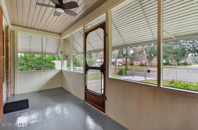 2862 SEVILLE Court, Jacksonville, FL 32207