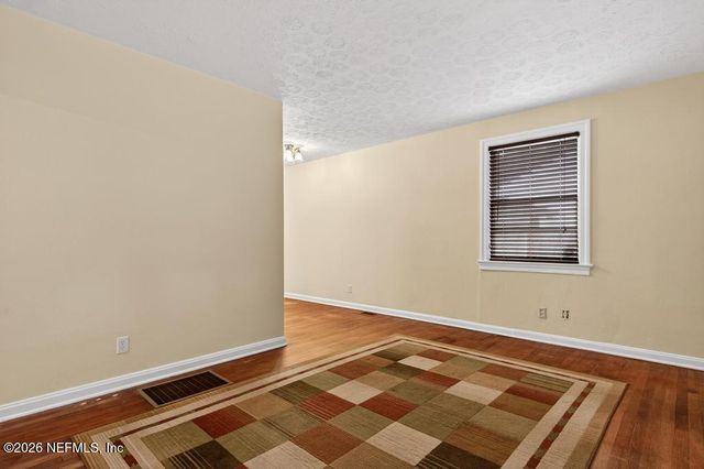 2862 SEVILLE Court, Jacksonville, FL 32207