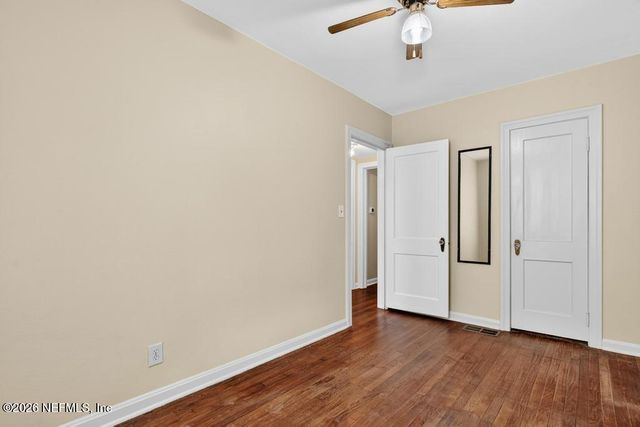 2862 SEVILLE Court, Jacksonville, FL 32207