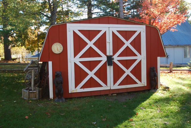 1820 N Ogemaw Trail, Churchill Twp, MI 48661