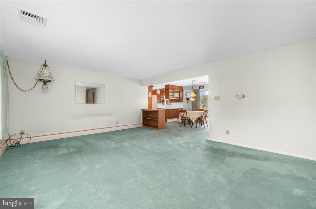 255 ORCHARD HILLS DR, BOYERTOWN, PA 19512 — photo 4