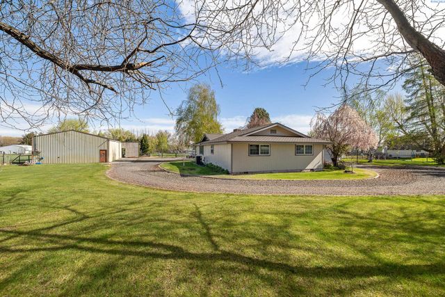 108 W 45th Avenue, Kennewick, WA 99337