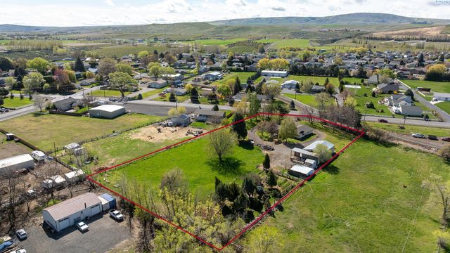 108 W 45th Avenue, Kennewick, WA 99337