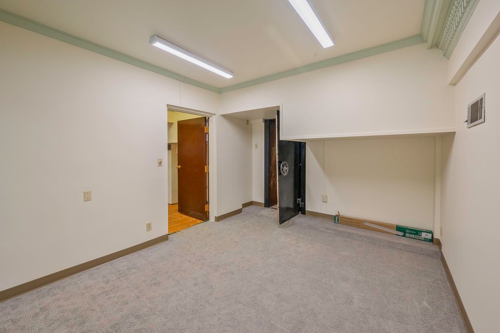 300 Fuller Avenue, Helena, MT 59601 photo 12