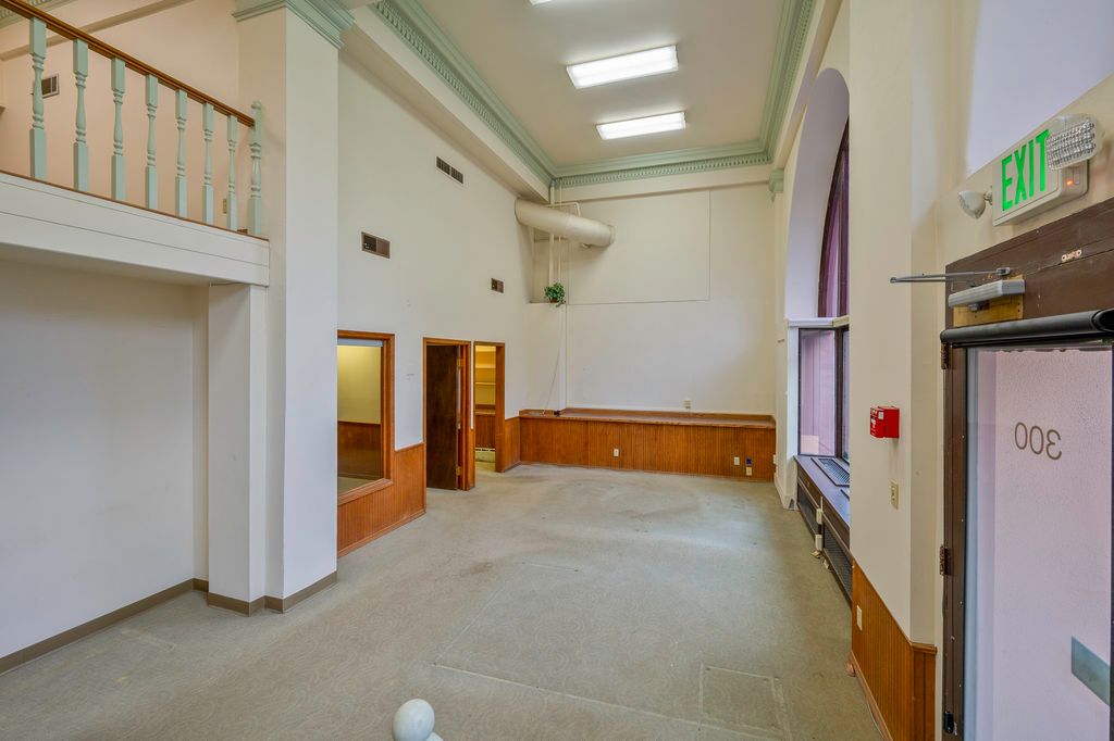 300 Fuller Avenue, Helena, MT 59601 photo 4