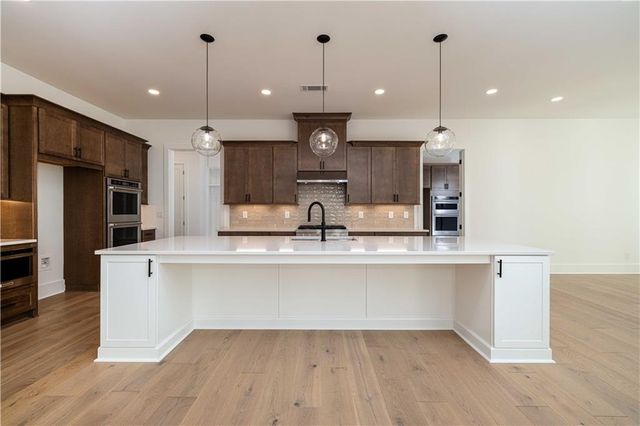 1630 Ledgestone Way, Lawrenceville, GA 30043