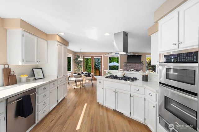 12138 NE 166th Place, Bothell, WA 98011