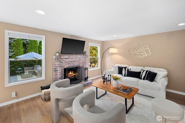 12138 NE 166th Place, Bothell, WA 98011