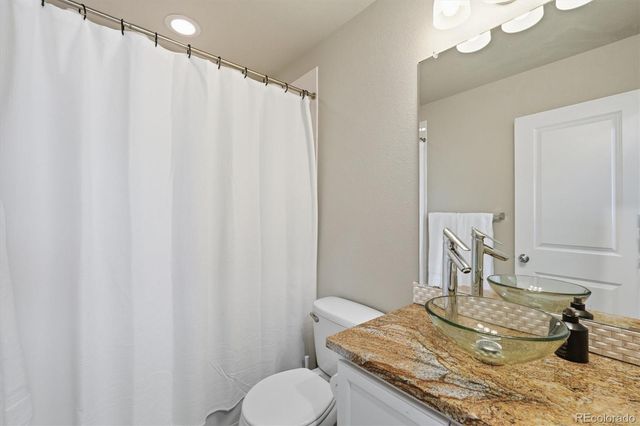 10241 Bellwether Lane, Lone Tree, CO 80124