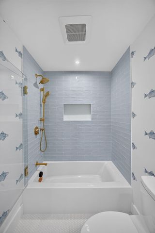31 Jasons Ln, Barnstable, MA 02655
