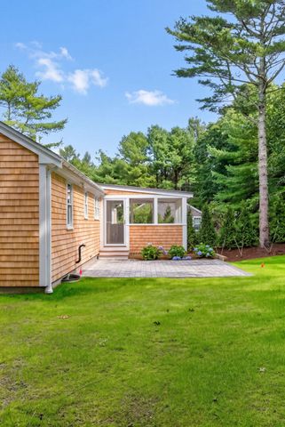 31 Jasons Ln, Barnstable, MA 02655