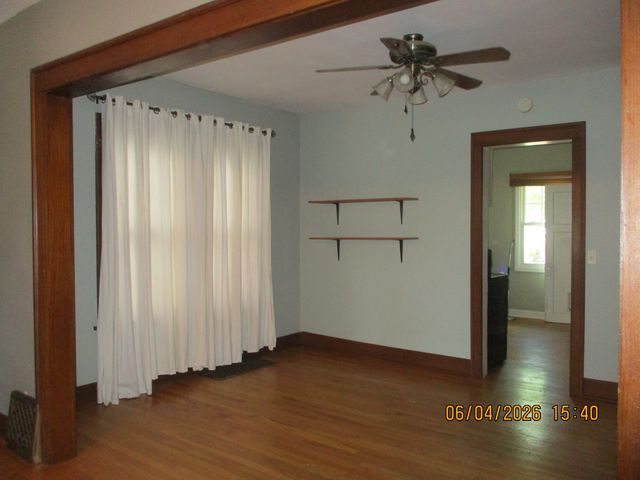 2624 LECLAIRE Street, Davenport, IA 52803