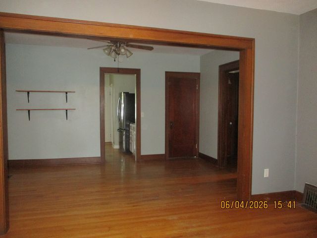 2624 LECLAIRE Street, Davenport, IA 52803