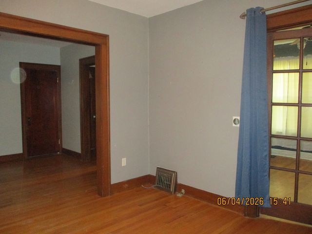 2624 LECLAIRE Street, Davenport, IA 52803