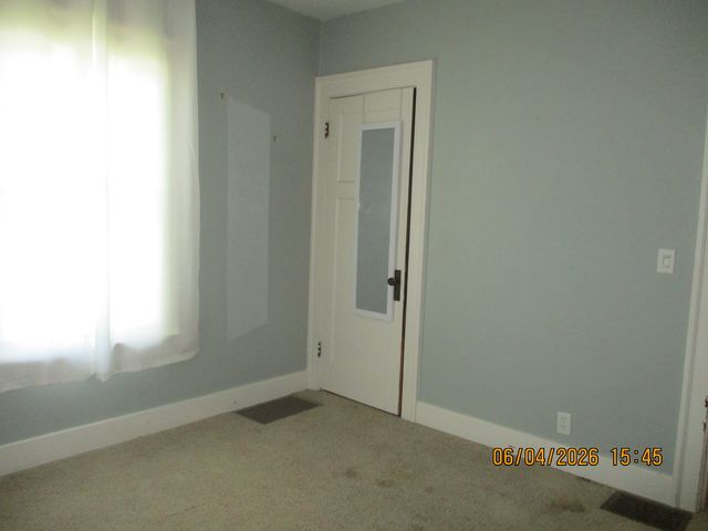 2624 LECLAIRE Street, Davenport, IA 52803