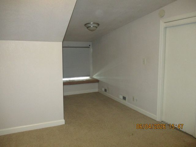 2624 LECLAIRE Street, Davenport, IA 52803