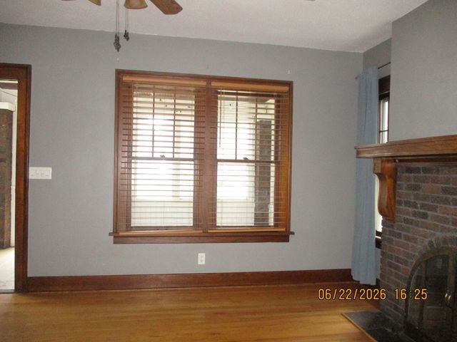 2624 LECLAIRE Street, Davenport, IA 52803