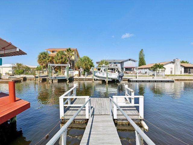 13521 VERONICA DRIVE, Hudson, FL 34667
